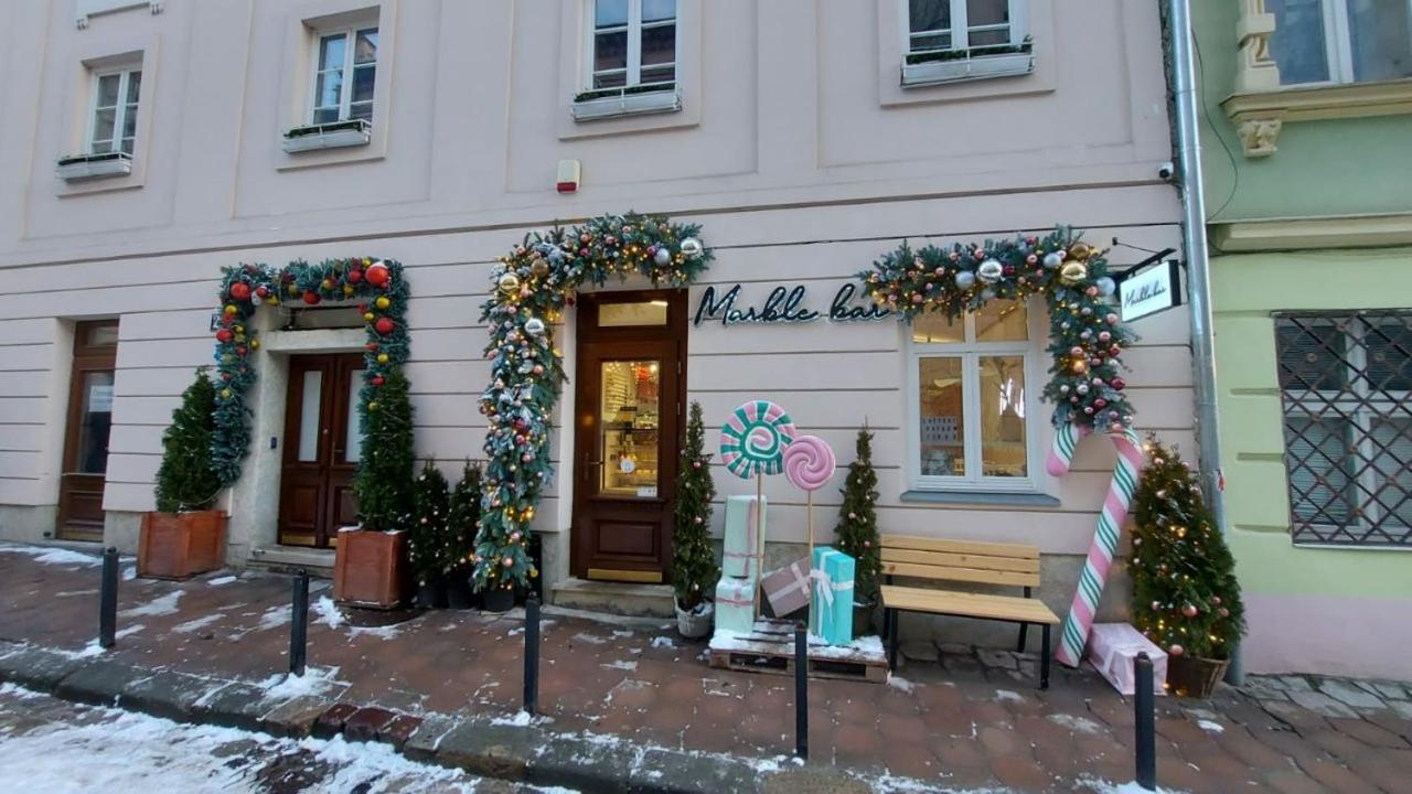 Neue Gasse Lviv Apartments Eksteriør billede