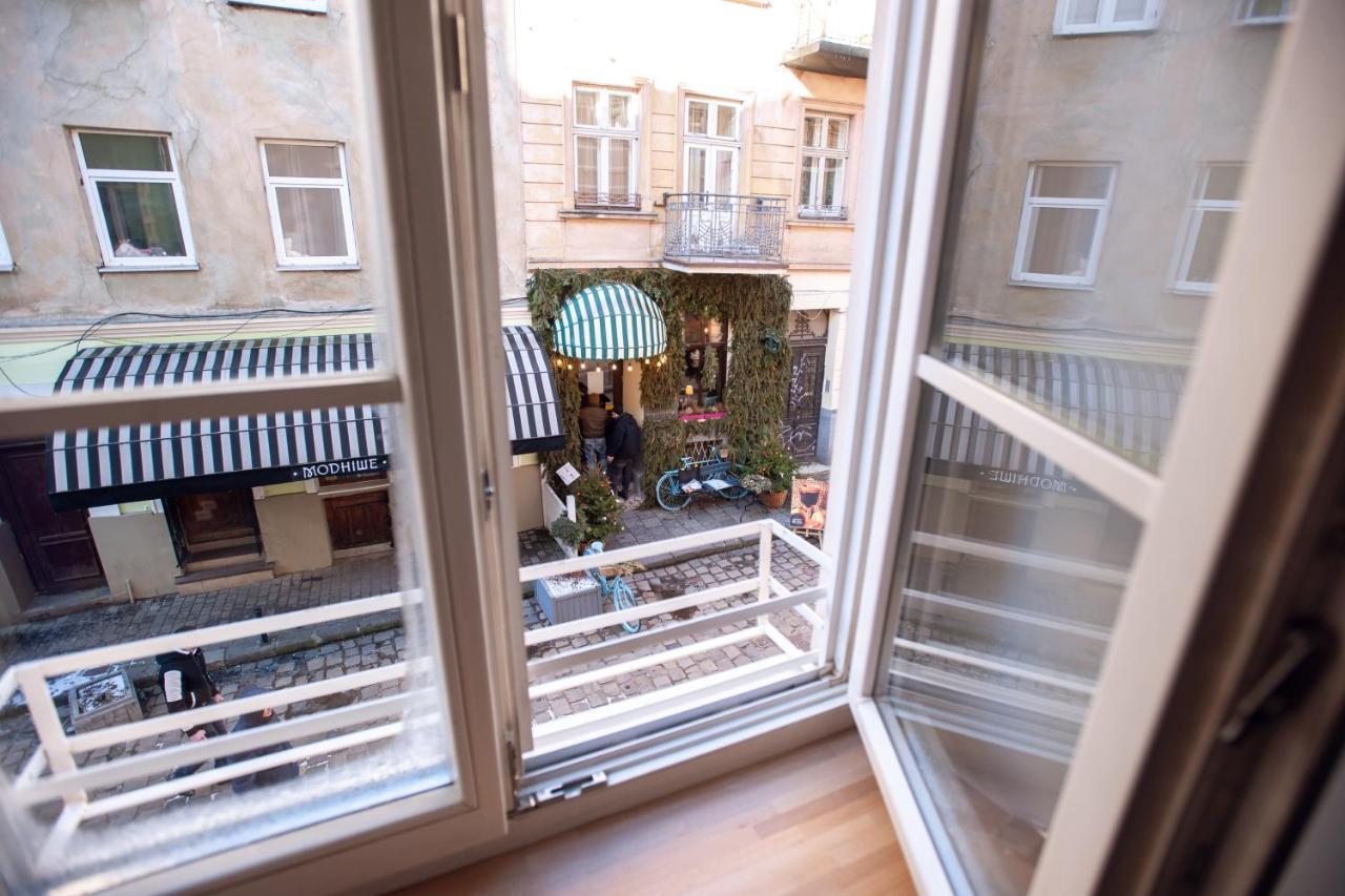 Neue Gasse Lviv Apartments Eksteriør billede