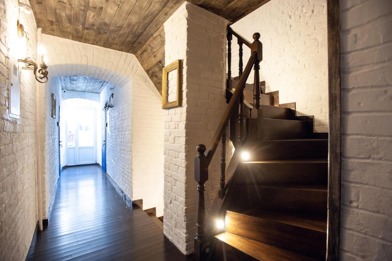 Neue Gasse Lviv Apartments Eksteriør billede