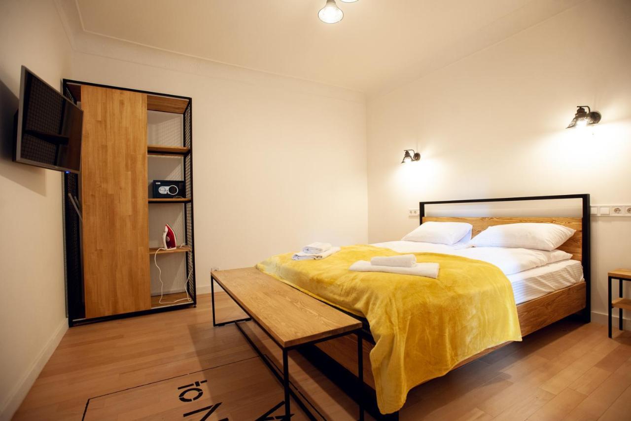 Neue Gasse Lviv Apartments Eksteriør billede