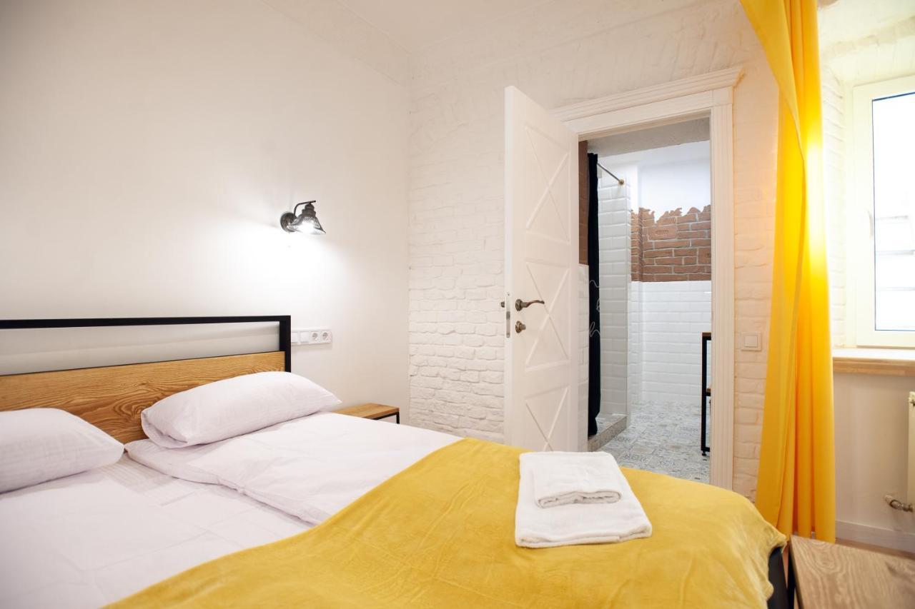 Neue Gasse Lviv Apartments Eksteriør billede